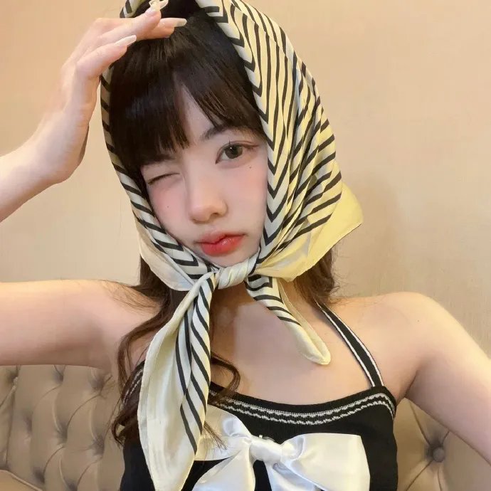 女仆的露天咖啡厅